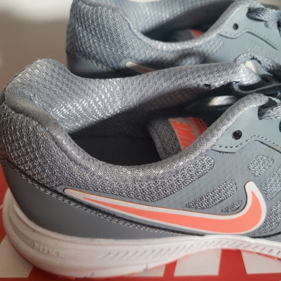 Nike - Womens Downshifter 6 size: 6.5 - Picture 3 of 6